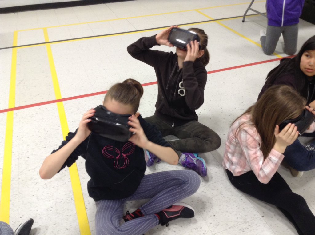 MmePartridge's tweet photo. Thank you for the engaging and educational day, @ScienceNorth ! #science @RedLakeMadsenPS https://t.co/xck0e7gzIA