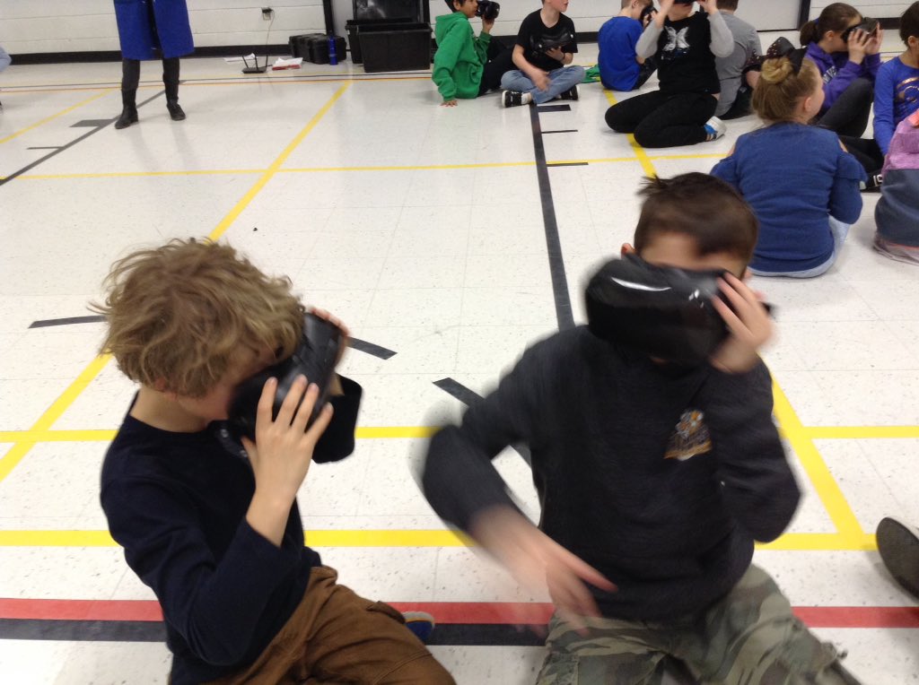 MmePartridge's tweet photo. Thank you for the engaging and educational day, @ScienceNorth ! #science @RedLakeMadsenPS https://t.co/xck0e7gzIA