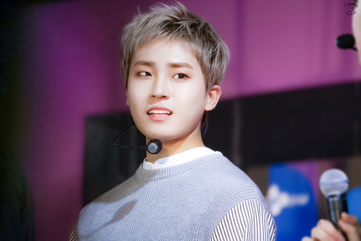 i_planets_GNCD's tweet photo. 180414 케이콘 @Official_GNCD#Golden_Child #goldenchild #골든차일드 #ゴルチャ #기적 #배승민 #승민 #SEUNGMIN #スンミン #KCON2018JAPAN https://t.co/utjqHFtb55