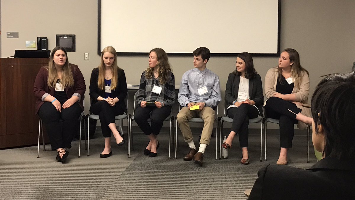 Twitter isn't just us kids having fun online...it's our image that the world can see. TRUTH <a href="/TeamWisd/">WISD Student Tech Team</a> @ShawnaFord1 #txsocialmedia