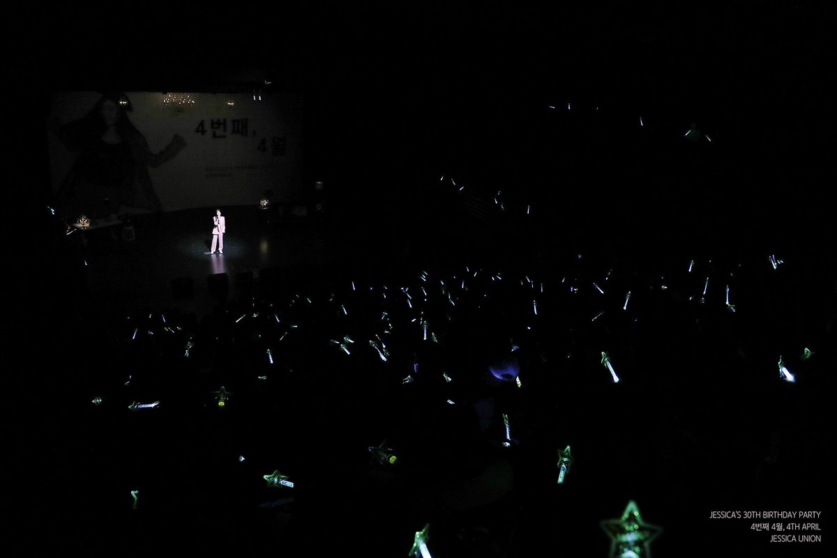 JessicaFanUnion's tweet image. #Jessica #제시카 #생일축하해 #HappyJessicaDay
farm1.staticflickr.com/828/4062893415…
farm1.staticflickr.com/912/4062893375…
farm1.staticflickr.com/895/4148113565…
farm1.staticflickr.com/870/4148113791…