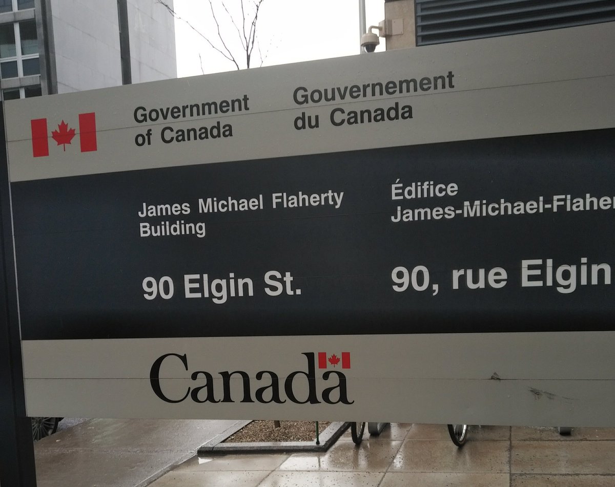 RDBobocel's tweet photo. Heading into the belly of the beast... #yow #taxfairness #royalcommissionontax #RedDeerChamber #alwayshustling https://t.co/vk471ocWz4