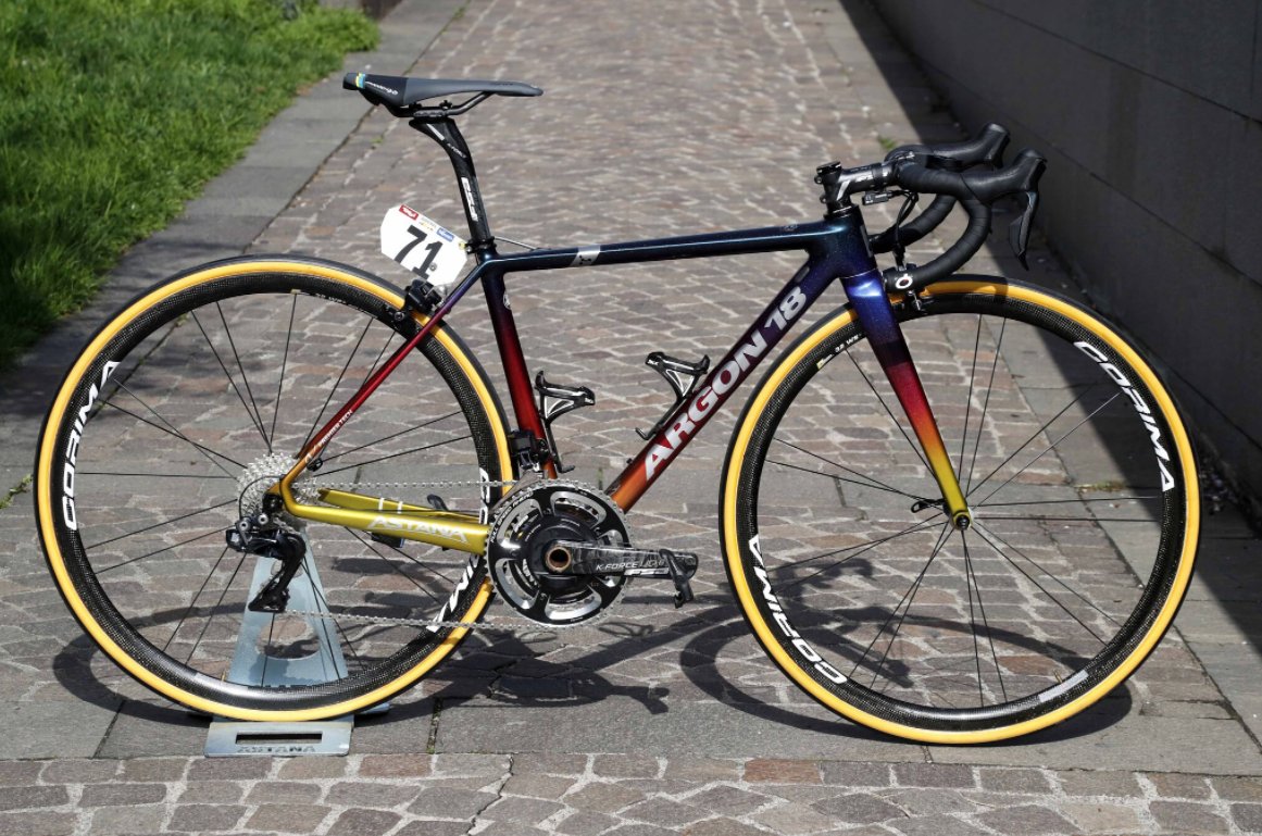 cyclist's tweet photo. Is this the coolest bike in the professional peloton? https://t.co/6sBo76aF5K https://t.co/UulHdsJ2x0