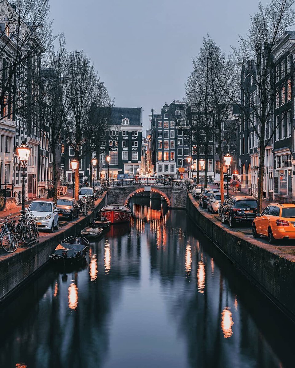 TraveIings's tweet photo. Amsterdam, Netherlands 🇳🇱 https://t.co/KPQlLOTcC2