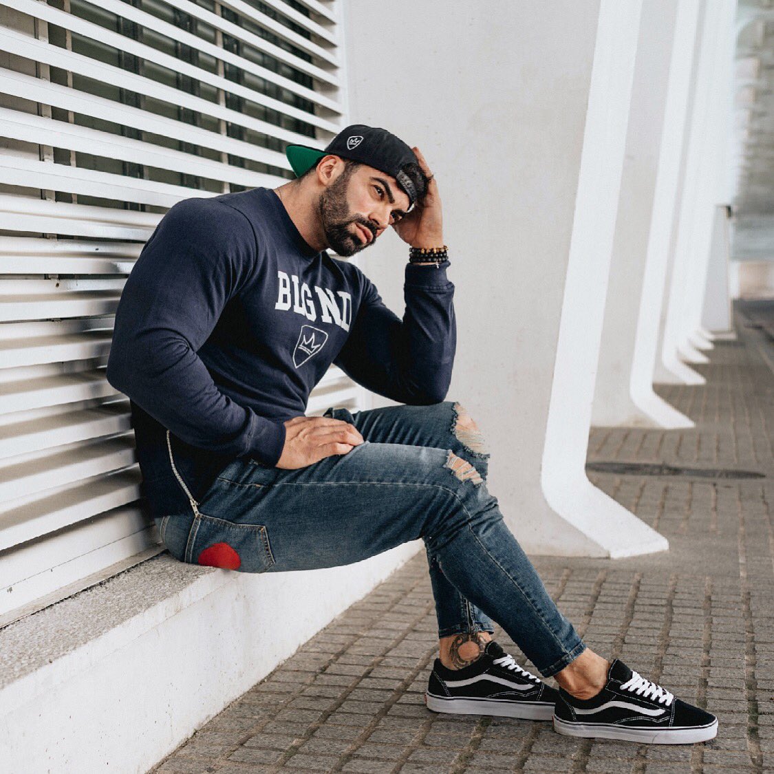 SCstyleBlog's tweet photo. Due

@belegendcollect "BLGND" jumper
Shop online at https://t.co/FeRpE7JFhk
🌎worldwide shipping🌏

#belegend #belegendcollection #lifestyle #belegendarmy #BLGND https://t.co/gE5kt1fPac
