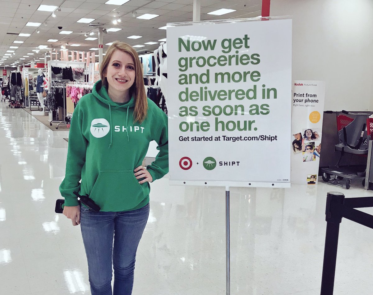 And we’re off! Mollie’s here, ready to get our guests their goods in record time 🛸 #shiptattarget