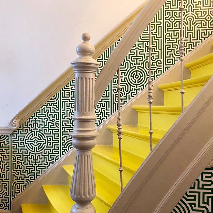 I’d be up and down these Mark Den Haan stairs every five minutes if they were in my home! Love the monochrome <a href="/NLXL/">NLXL</a> Labyrinth wallpaper against those canary yellow stairs 😍 #interiordesigner #interiorinspiration