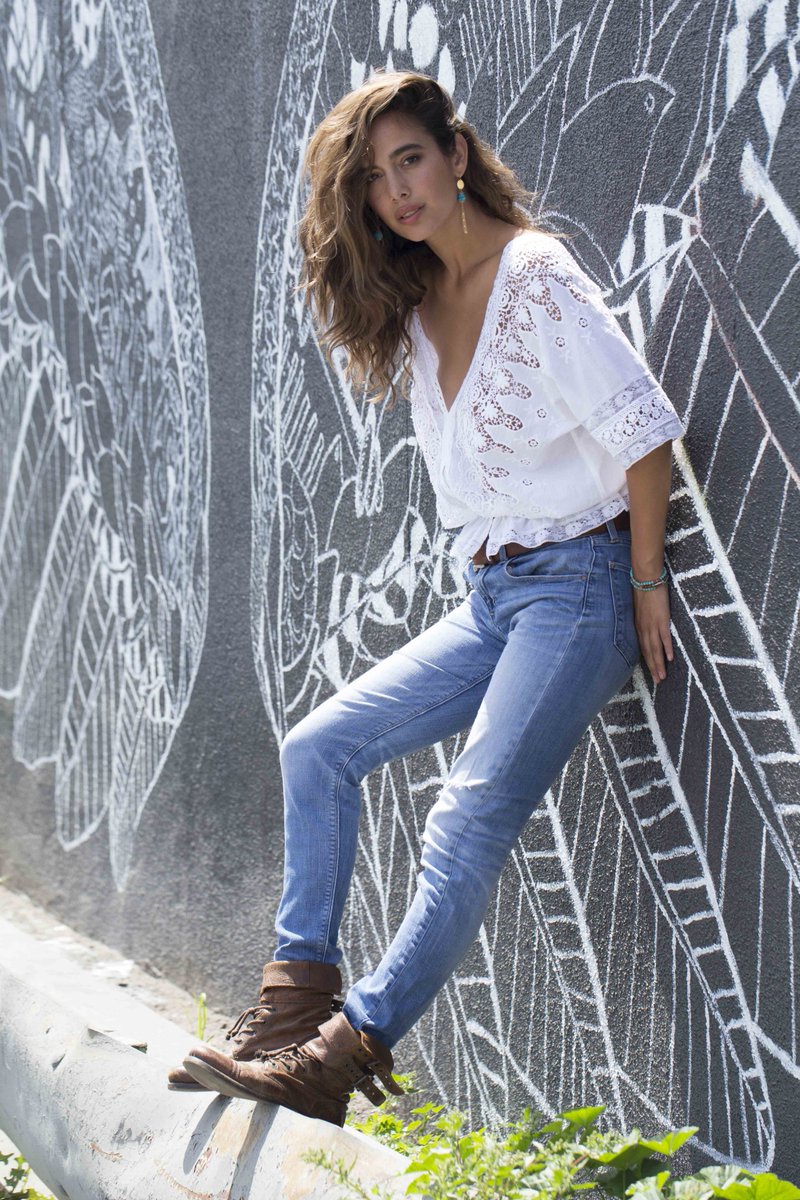 blueboheme7's tweet photo. the Daisy tunic
#blueboheme #bohemianstyle #gypsysoul #bohofashion #bohoqueen #Californiabohostyle #bohochic #boholife #bohotravel #bohemiantravel #vacation #meditation #innerself #boholook #beachstyle #lovetunic t #Daisytunic https://t.co/7PvnfH0xL4