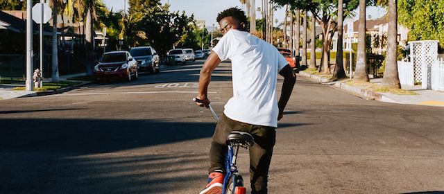 LAMusicBlog's tweet image. Our Featured Artist this week, LA rapper @NanaisKing_, chats with us about "Problems" and growing up in Crenshaw: lamusicblog.com/2018/04/interv…