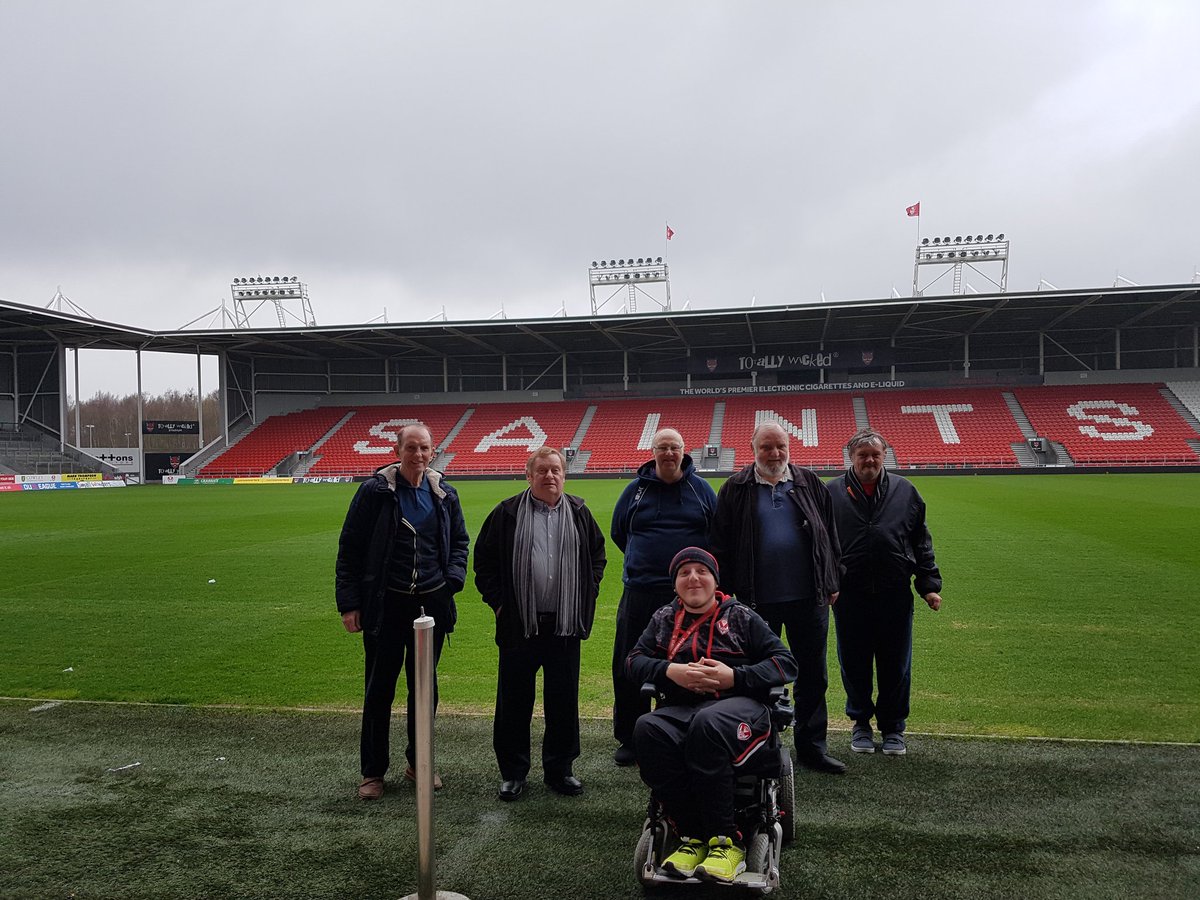 stelever23's tweet photo. @CommunitySaints thanks to Gaz and the st Helens rfl foundation for the tour of the saints ground the fundamentals men's group really appreciated it and a 5 minute chat with Justin Holbrook. https://t.co/J2iZ3LCoFg