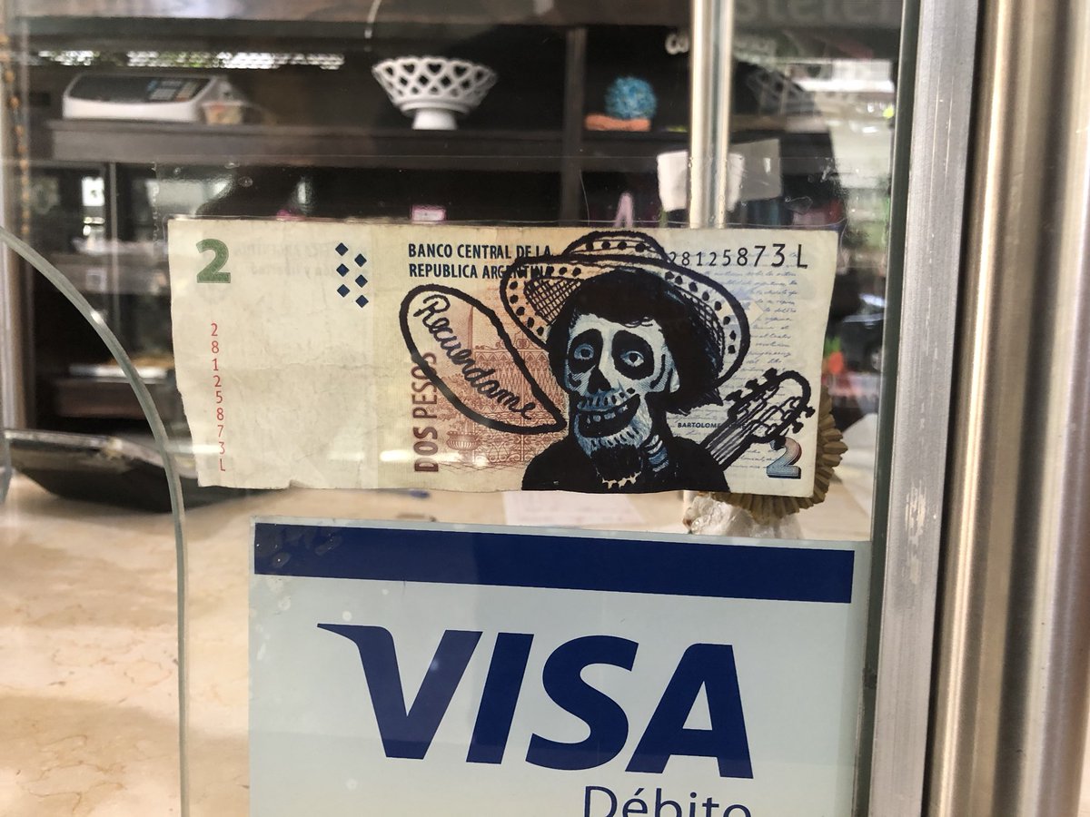 Tomles's tweet photo. NO PUEDO MÁS. https://t.co/U0r0VFagu4