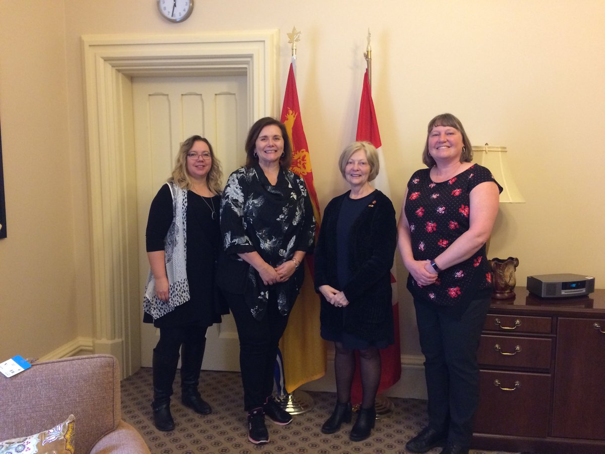 labtechmary's tweet photo. Meeting with Senator Carolyn Stewart-Olsen to discuss how simulation can support medical laboratory professionals across Canada. @CSMLSBoard @csmls #csmlslobbyday https://t.co/Mh7aMU8pHx