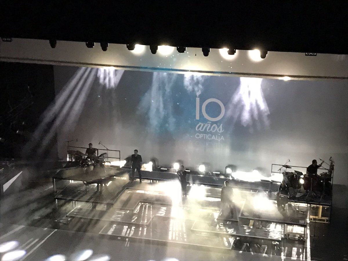 OpticaliaAlgiro's tweet photo. Espectacular evento, al que asistimos el domingo, organizado por @OPTICALIA_  y con las actuaciones de @_danielmartin_, @MoratBanda y @BoseOfficial entre otros. Lo pasamos fenomenal, ¡¡¡gracias Opticalia!!! https://t.co/SPVKETs2Gk