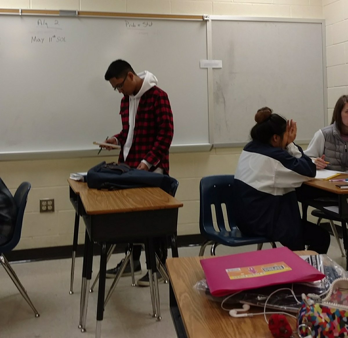 Mr_Ligatti's tweet photo. Prob & Stat students working around the room and in groups. #learningtogether #betheu #lcbmath @lcbirdprincipal https://t.co/z4VloDH5RB