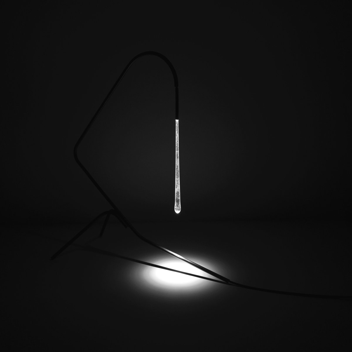 WeCoEdit's tweet photo. Incubus, une goutte de lumière dans la nuit. Une création imaginée par Maxime Burnichon disponible en #WeCoEdition / #WeCommande / #WeCollection
=> https://t.co/kHcyZZgGJ2
#design #createur #designer #madeinfrance #interessezvousaudesign #likeitshareitwecoedit https://t.co/JLa2JyLcjG