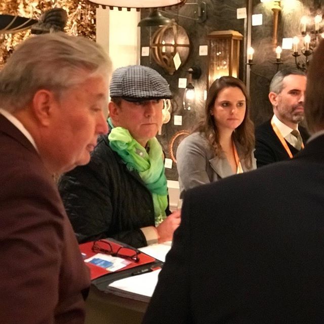 CurreyCo's tweet photo. A meeting of the minds @highpointmarket @garyinman @jbanksdesign @centuryfurniture @bernhardtfurniture #curreyco #hpmkt #HAMstyle @thebestofbess #instastyle https://t.co/BuDbmdSA2V https://t.co/2lF7nIAIe0