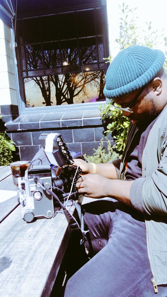 enthusemag's tweet photo. @Ubuntugraphy and I just chatted to our first #ThirdCultureKid right in the heart of #Brixton. Marta is a British Angolan Travel Photographer! We can't wait to share our finds π #ExpaCreates #SouthernAfricanArts #ConnectSouthUK// #ENTHUSE https://t.co/zY4ffQSOar