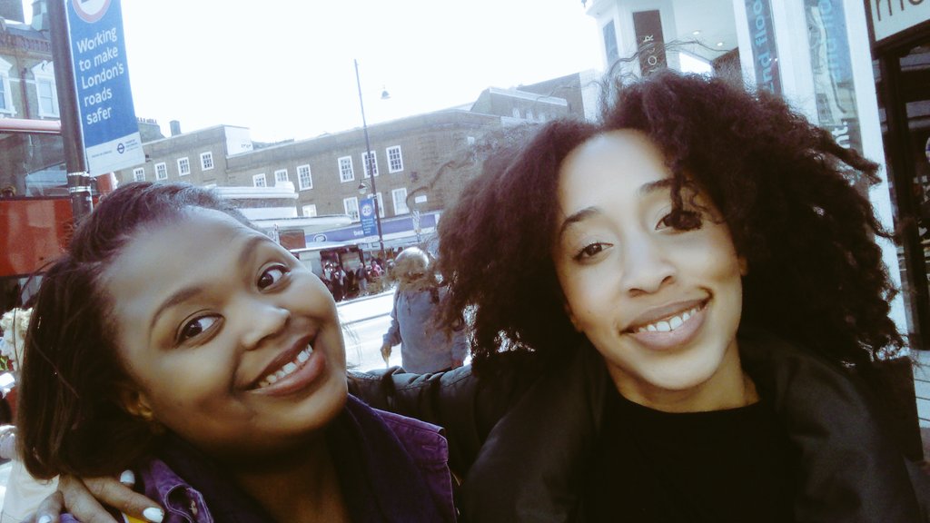 enthusemag's tweet photo. @Ubuntugraphy and I just chatted to our first #ThirdCultureKid right in the heart of #Brixton. Marta is a British Angolan Travel Photographer! We can't wait to share our finds π #ExpaCreates #SouthernAfricanArts #ConnectSouthUK// #ENTHUSE https://t.co/zY4ffQSOar