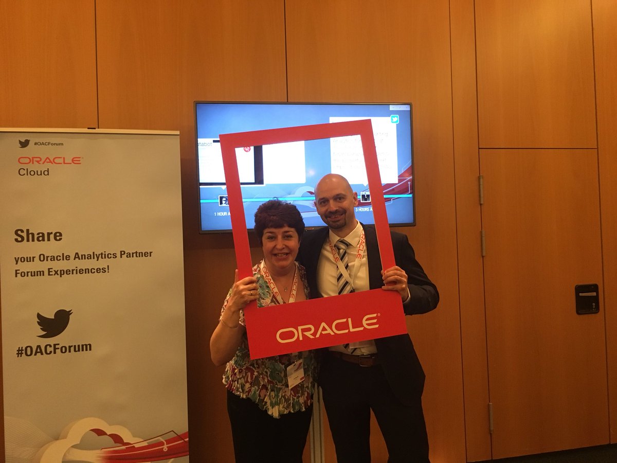 the_kashe's tweet photo. The hidden hand behind the Forum... thanks @LisaRenals for all your help #oacforum https://t.co/hfiZxlMQ0b