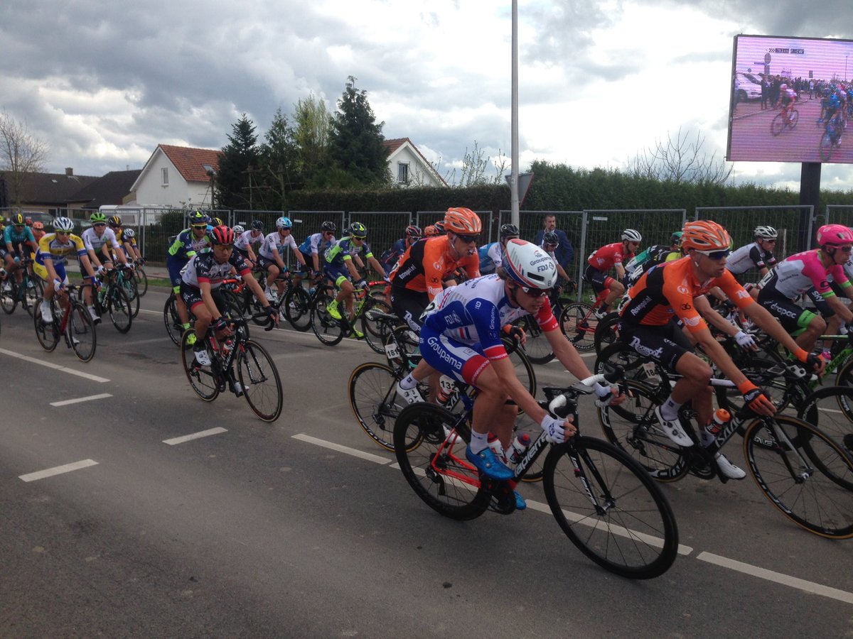 GuykeWillems's tweet photo. @Batraaf62 Was geweldig op de finishlocatie https://t.co/lYkqZpr7rM