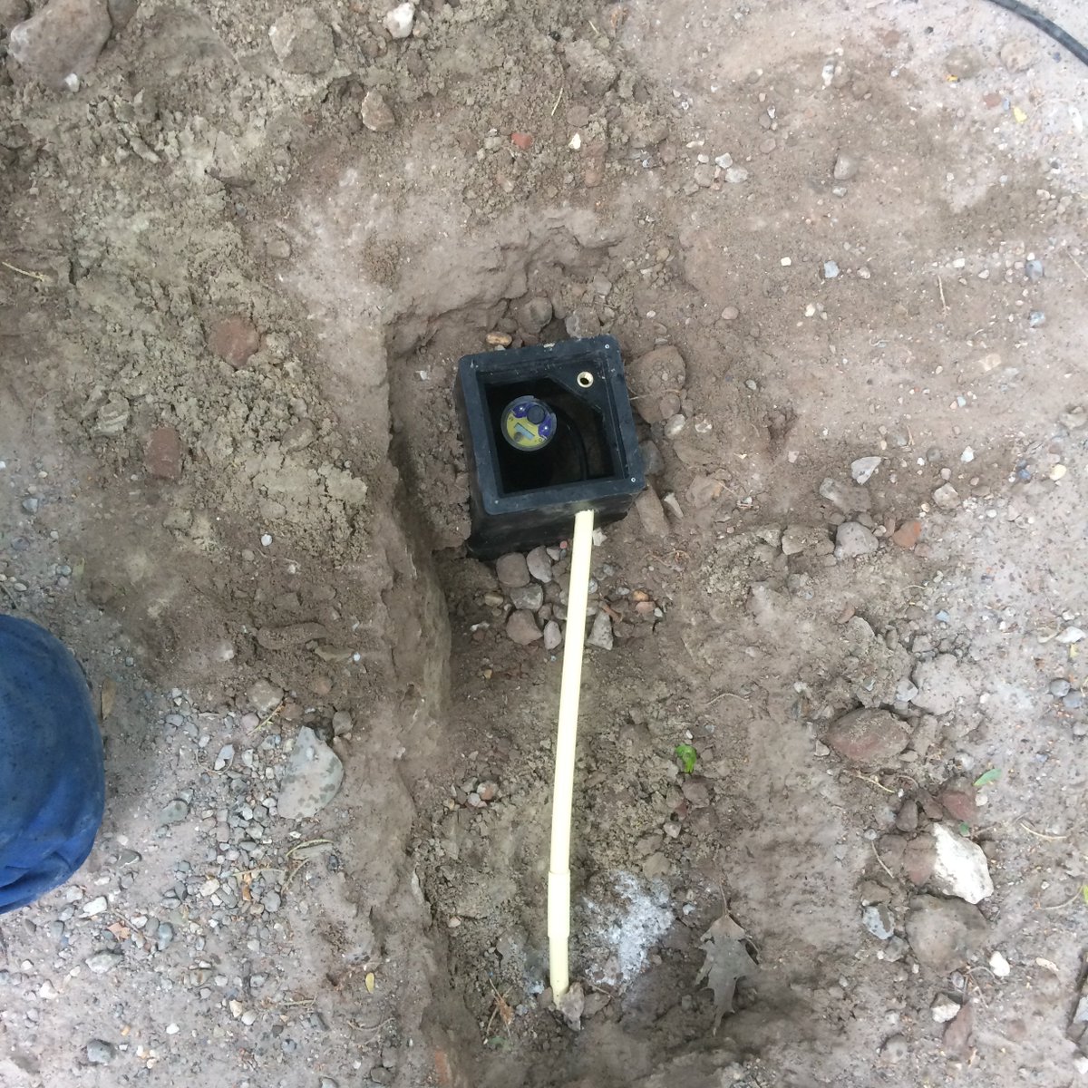 meetH2O's tweet photo. MeetH2O systemen met een druksensor zijn tevens uitermate
geschikt om in overstortlocaties toe te passen. @TauwNL #Tauw https://t.co/JnjCGqQhhj