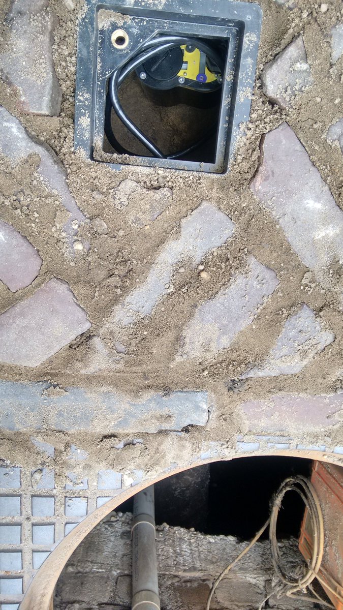 meetH2O's tweet photo. MeetH2O systemen met een druksensor zijn tevens uitermate
geschikt om in overstortlocaties toe te passen. @TauwNL #Tauw https://t.co/JnjCGqQhhj