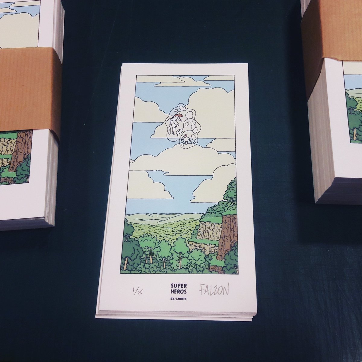 JosephFalzonBD's tweet photo. Un ex-libris est disponible chez @superheros_lib, 175 rue Saint-Martin à Paris, à l'achat d'un exemplaire d'Alt-Life. Numérotés de 1 à 100. 

#altlife #superhéros #thomascadene #lelombard #josephfalzon https://t.co/pZat2aSs79
