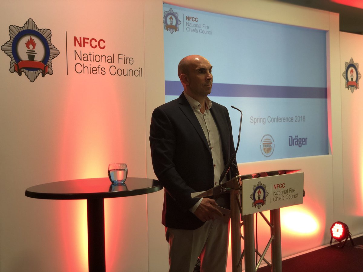 WestMidsFire's tweet photo. Our digital transformation manager @NeilGriffiths_ presenting at the @NFCC_FireChiefs #springconference2018 around a digital approach as well as the new platform for NFCC communications due out in Autumn this year https://t.co/QCsVlQYD4Y