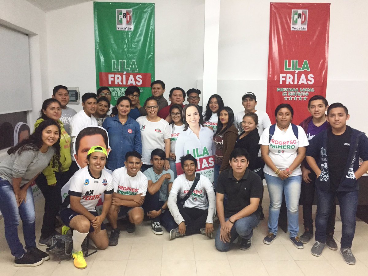 MTprogreso's tweet photo. La Secretaria General del #MTprogreso @gristrejoF la estructura #MTprogresoJovenes se reunieron en la Casa de Campaña del Distrito 9 Local con la que será nuestra próxima Diputada LiLa Frías @lilafrias para trabajar en el proyecto #LilaFríasDiputada9Local 👍 https://t.co/dZVw1ayq0H