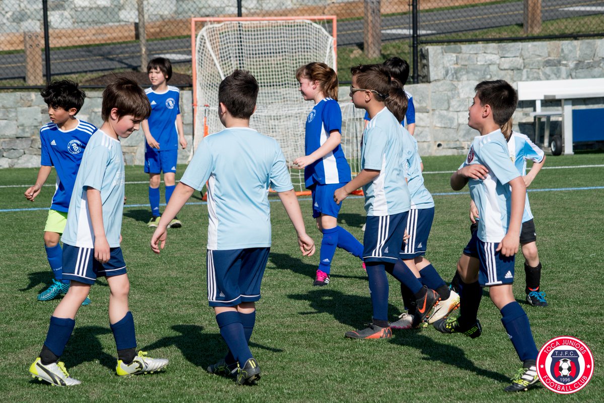 Toca Juniors Football Club The Saturdayschools Soccer League Saturday April 14 18 Esc Argentina Washington Dc Usa Sssl Wearetoca Soccer Football Futbol Tocajuniors Potomac Md Playsimple Ea Escuelaargentina