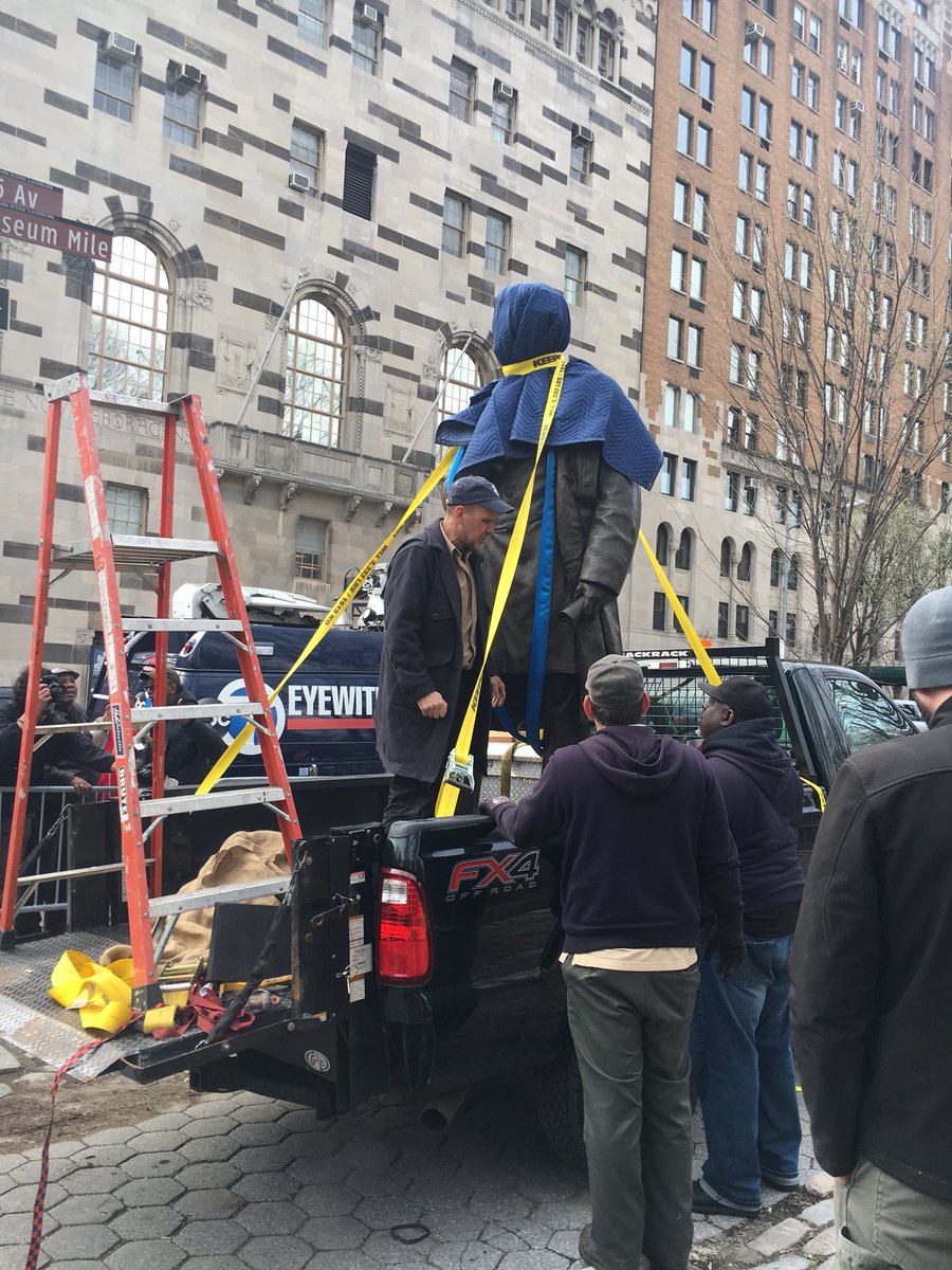 HelenRosenthal's tweet photo. Buy-bye doctor! @MMViverito @DianaAyalaNYC @NYCParks @GaleBrewerNYC https://t.co/f6TP87ze9D