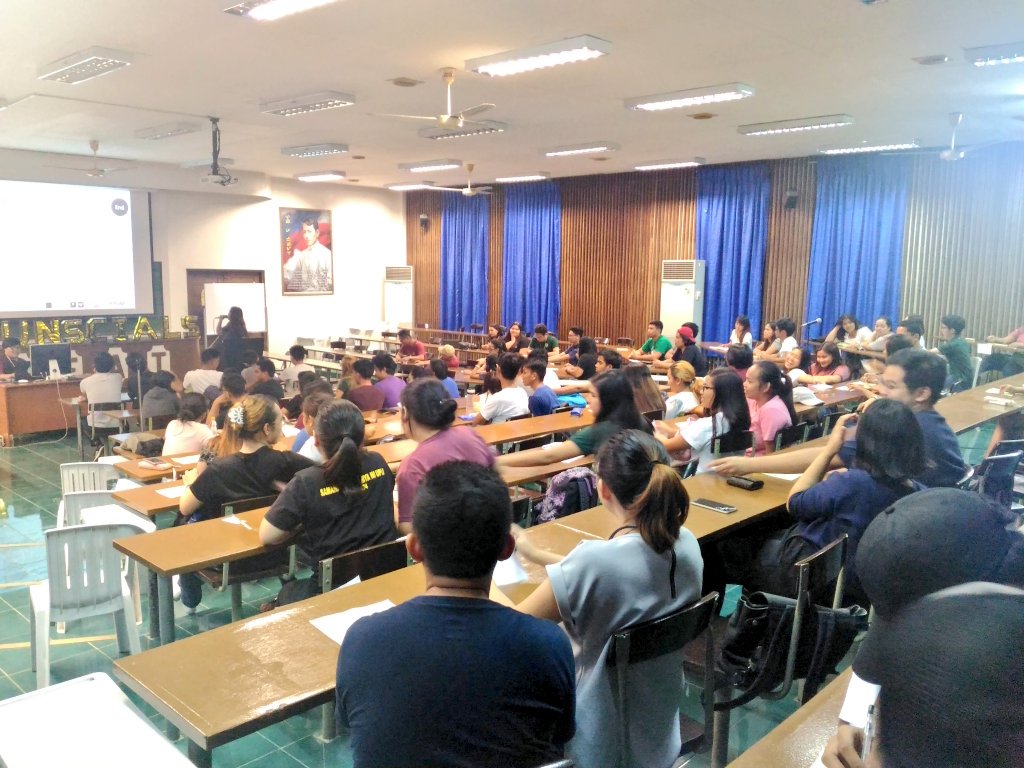 upmunscials's tweet photo. Now Happening: RECAP 2017 Quiz Contest ⏪ #Recap2017 https://t.co/cbudGMnVDE