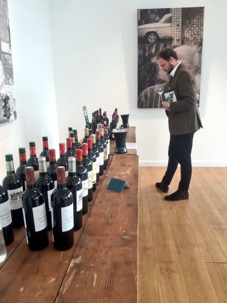 bibendumwine's tweet photo. The wines are uncorked, the glasses are ready, bring on the #cellartasting! @Carousel_LDN #finewine https://t.co/UZimdJ0Z5R