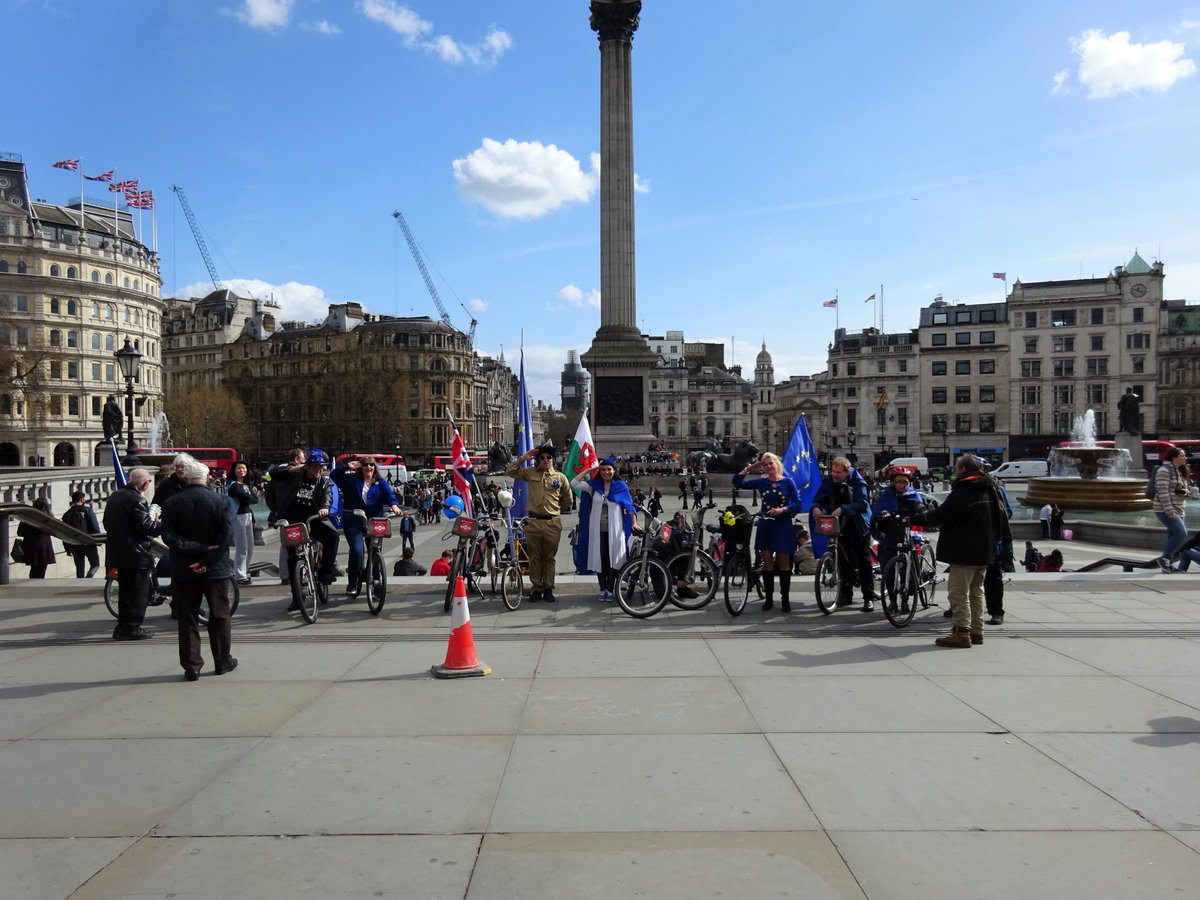 TalkingtoPylons's tweet photo. @SODEMAction It was a pleasure to join you yesterday. Here we are our #Wheels4EU at Trafalgar Square. https://t.co/BKQj0n4NDe