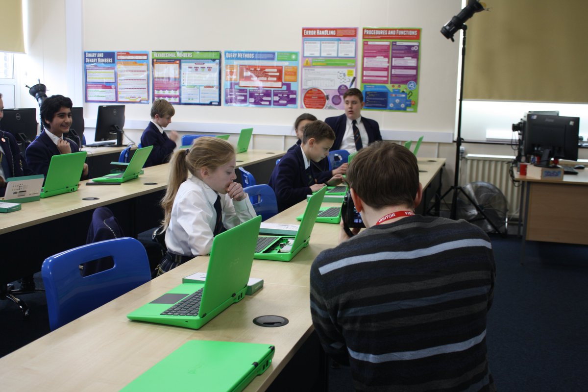 SJCSouthsea's tweet image. It&apos;s great to have the @GetPiTop team with us today to see how our Year 7 &amp;amp; 8 students are getting on with the pi-top technology! #STEM #StudentsThrive #SJCComputing #Portsmouth #Southsea