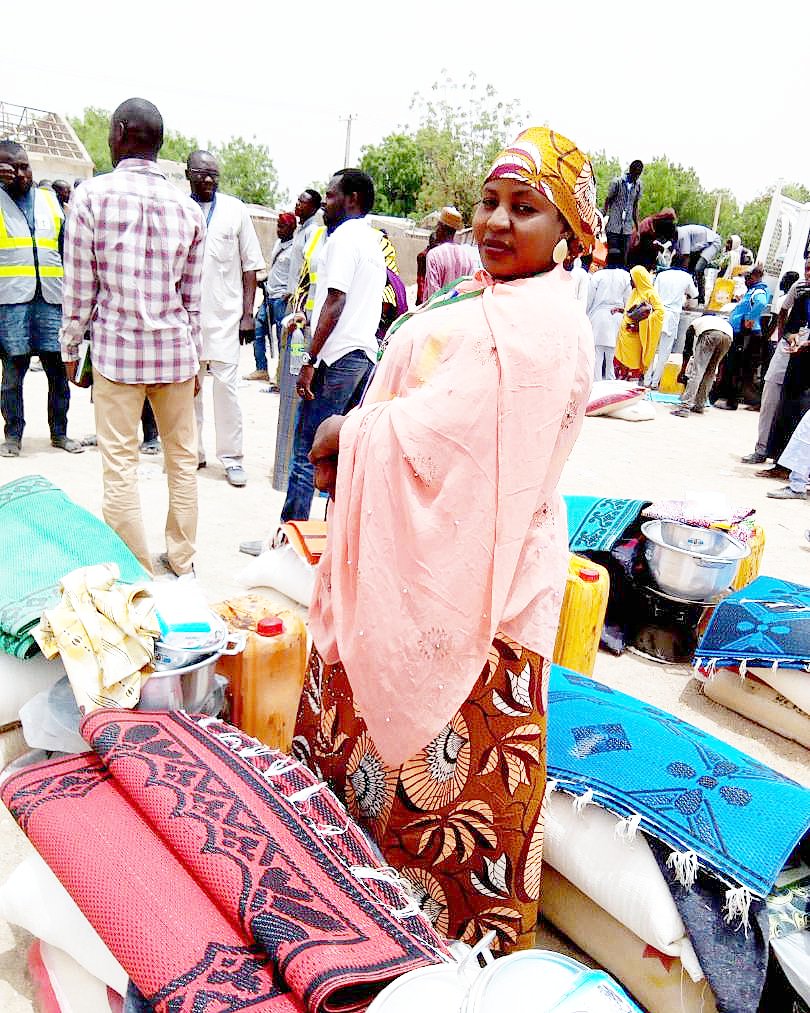 BornoYoung's tweet photo. April 2018
Fatima Mohammed Abbas Agency's IOM
The Borno State Emergency Management Agency (BOSEMA) has commenced the phase two distribution of food items in Bama Internally Displaced Persons (#IDPS) Borno State. #Humanitarian #Returness #IDPs #Fooditems #Bama #Borno #Peace https://t.co/rWqWjp9M48
