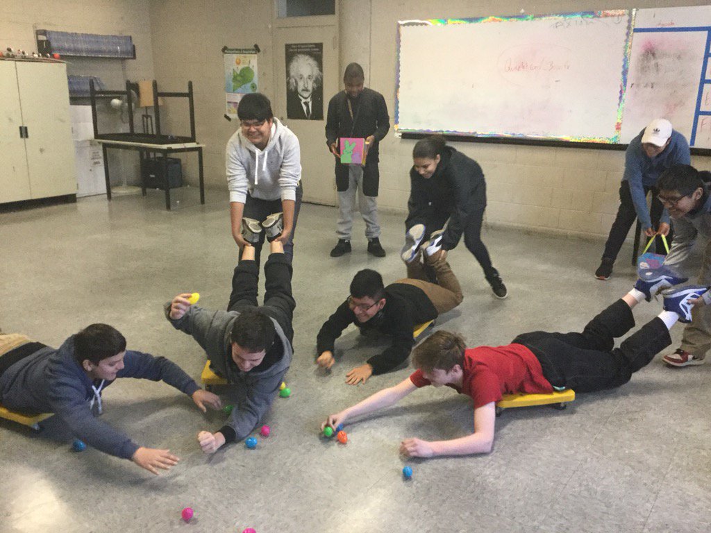 ogles_mrs's tweet photo. Hungry hungry like terms in Ms. Dean’s class at Breed’s April vacation academy  #breedava https://t.co/P8EWPQfwkt
