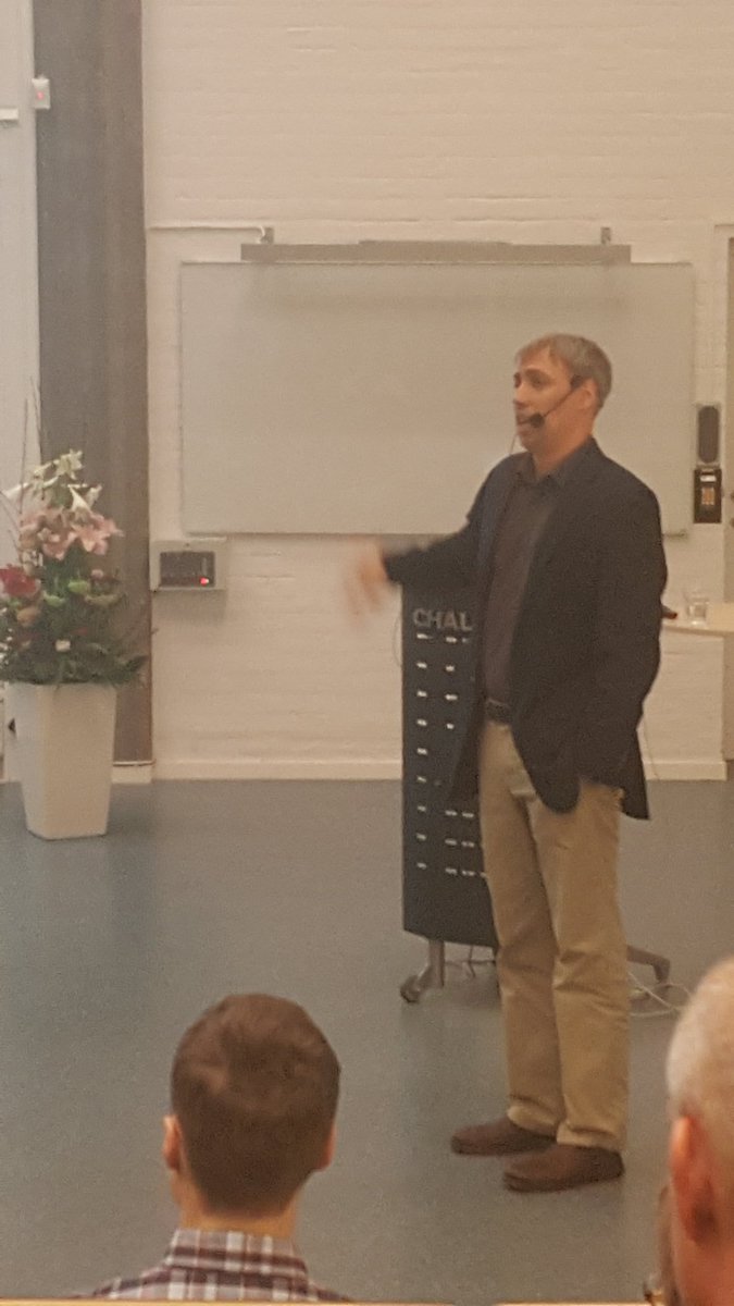 KMothPoulsen's tweet photo. @HansonFSU lecturing about #ttauc #solarcells at the #ispf2 conference https://t.co/e8LG7h66v5