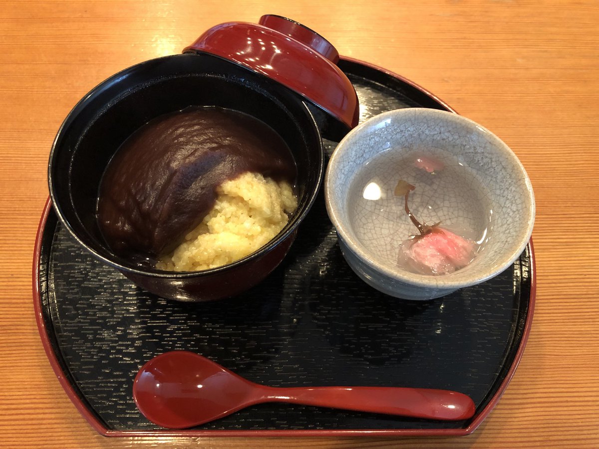 あわぜんざい あわ 粟 ぜんざい好きな方なら どこのお店かわかるかもしれませんが 店内に漂う異臭 あわ 粟 の炊き方が全然ダメ もう二度と行かなくてもいいやという気持ちと それでもあわ 粟 ぜんざいを出して下さる数少ない貴重なお店なので選択肢を