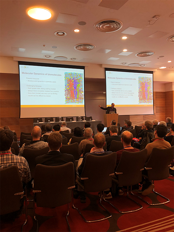 EASC2018's tweet photo. We're well underway on the first day of the #EASC18 conference! Berk Hess currently giving a great keynote @BioExcelCoE #exascale #GROMACS https://t.co/HziZBjarK1