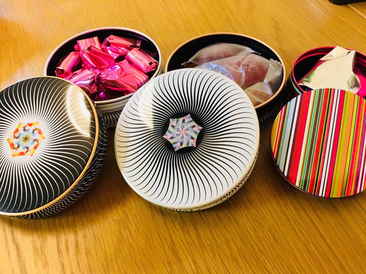 I Love Itm Twitter પર 竹本容器からチョコ ゼリー 紅茶の詰め合わせが到着 中身は極少量なのだけど 中身よりも容器に美しさと価値がある コスト462円 竹本容器 株主優待