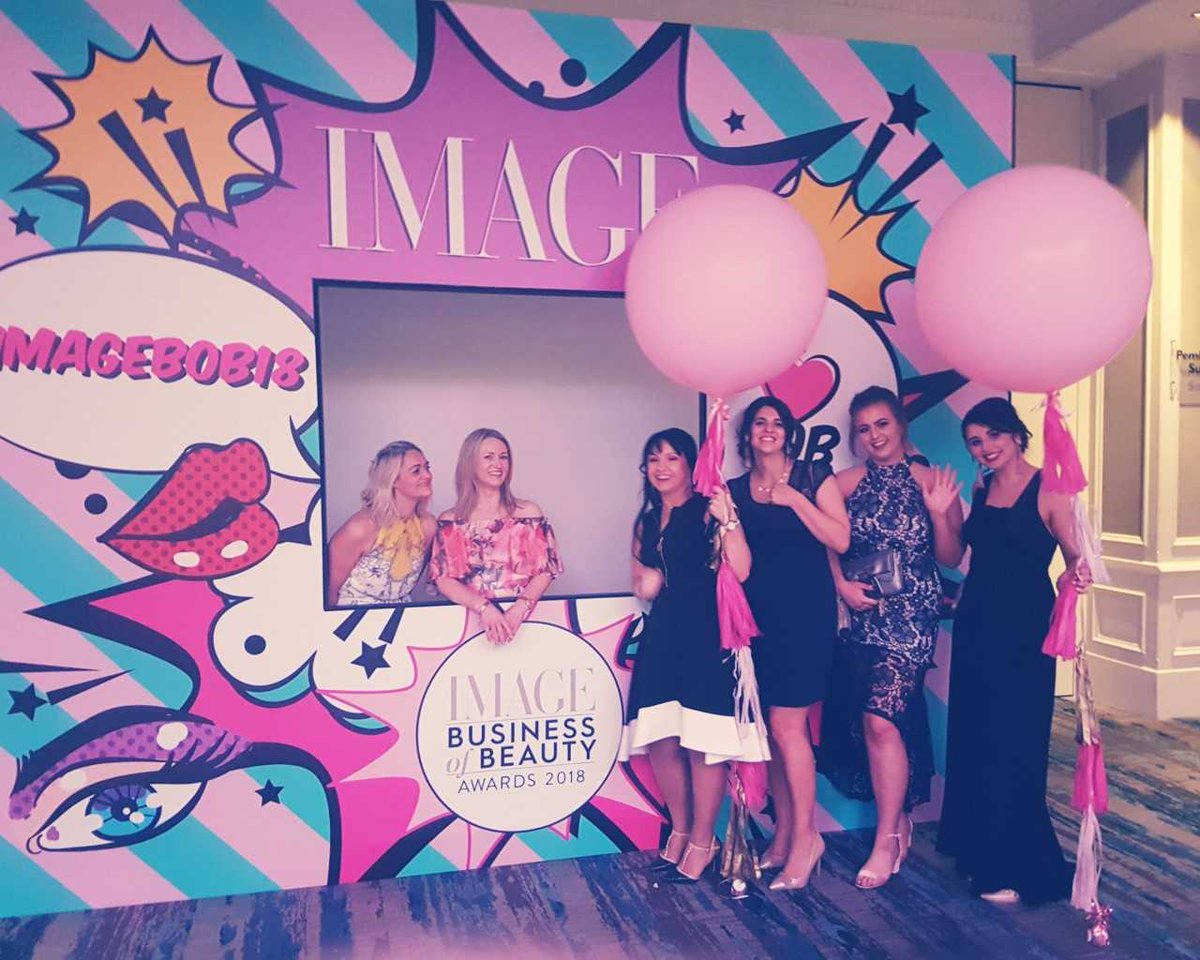 rejuvenate_skin's tweet image. What a fantastic night was had at the @IMAGEie #ImageBob18 awards! We were blown away! So delighted that Elaine placed as #Bronze #Awardwinner of the #BestBeautyTherapist Category!