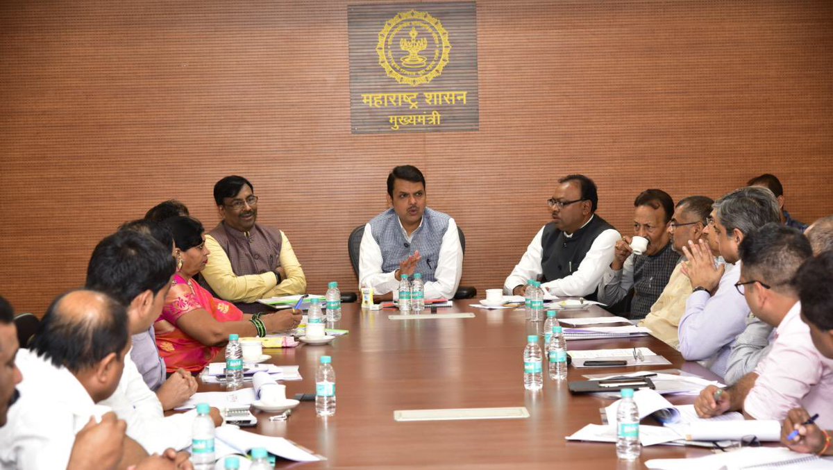 devendra fadnavis age, devendra fadnavis family, devendra fadnavis religion, devendra fadnavis education, devendra fadnavis photo, devendra fadnavis biography, gangadharrao fadnavis, cm devendra fadnavis, devendra fadanavis in marathi, cm of maharashtra, devendra fadnavis story, devendra fadnavis information, देवेंद्र गंगाधरराव फडणवीस, देवेंद्र फडणवीस मराठी माहिती, मुख्यमंत्री फडणवीस, फडणवीस बायोग्राफी