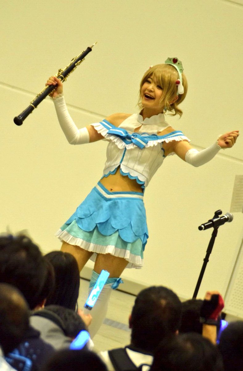 shining_birds's tweet photo. 遅れてしまいましたがAqu男さん、よねちさんのアフターイベントの演奏とても良かったです！初め一歩を踏み出した場所でまた聴けて良かったです！Aqu男さん結成1周年おめでとう🎉

＃shiningbirds
#僕ラブ4 
#よねち
#Aqu男
#ラブライブサンシャイン
#トマトヨキソバ https://t.co/8K44QTY7NY