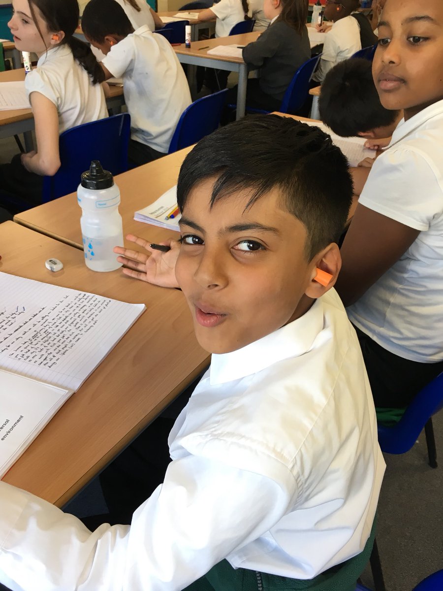GDPS_TW8's tweet photo. Y6 Entry Point: Being #Human #takingthingsforgranted #senses #amazingbodies #pushinglimits @TeachPrimary @TeachFirst @brentfordtw8 @The_IPC @WentingMM https://t.co/v3GafcNvGb