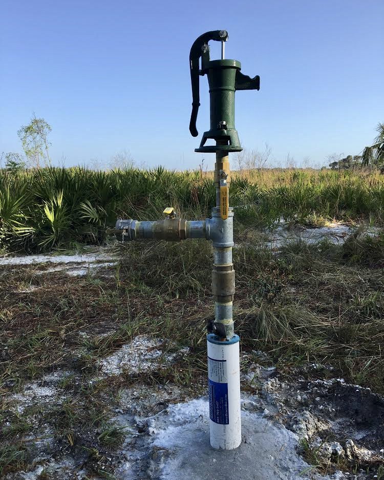 floridatrail's tweet photo. In partnership with REI and the Friends of Kissimmee Prairie Preserve (https://t.co/SbN8x7BDkr), FTA has installed pitcher pumps at two primitive campsites in Kissimmee Prairie Preserve State Park (Cowboy Crossing and Pine Island Slough). https://t.co/3lwcIu8HCX