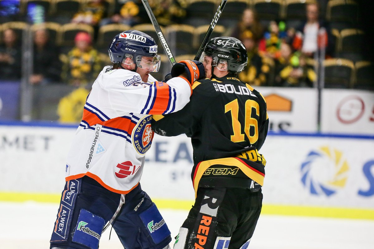 NordicBetSV's tweet photo. 👊SHL-final - Match 1👊

🔹RT &amp; Följ
🔹Tippa korrekt resultat + en målskytt i matchen

Alla med båda rätt vinner 250 kr riskfritt spel!

⌚Spelstopp 19.30

#VaxjoLakers #SkellefteaAIK https://t.co/J8zGASJAAo