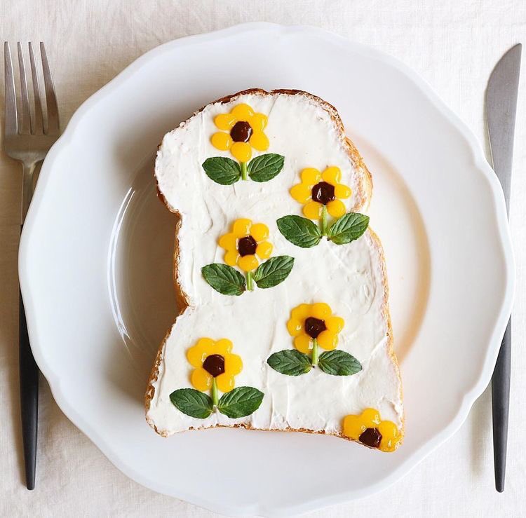 JA_quip's tweet photo. So cute 🍞🍞 https://t.co/o9U2LYDRNX
