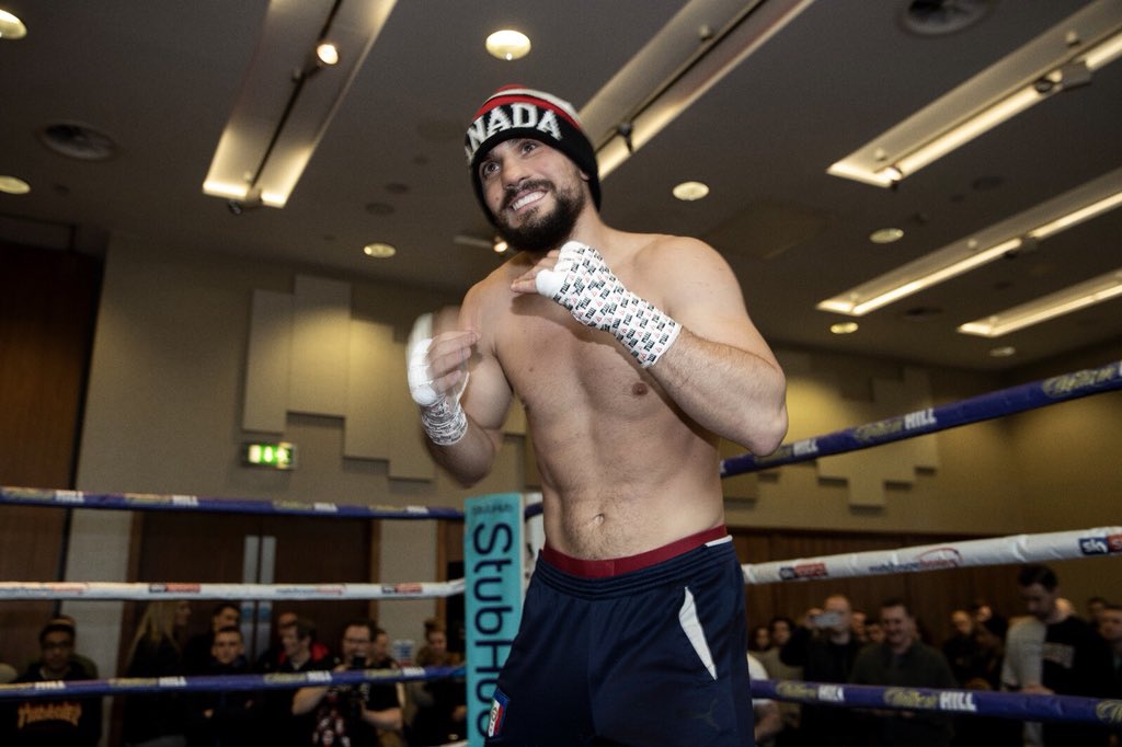 MatchroomBoxing's tweet photo. “I’ve had a full camp for this fight and it’ll show come Saturday” - @Phil_Lo_Greco  

#KhanLoGreco #BackToBusiness https://t.co/zeLZeg7ugX
