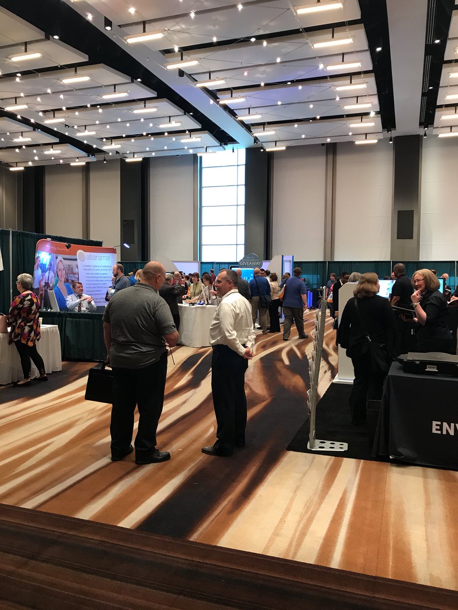 AnitaWinger's tweet photo. Loving the interactions with the vendors! #COSUGI18 #cosugi2018 https://t.co/rrGicI0bFM